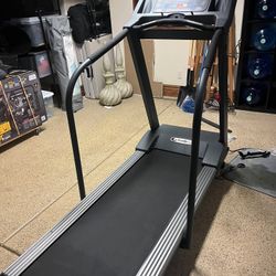 Pacemaster platinum pro treadmill price sale