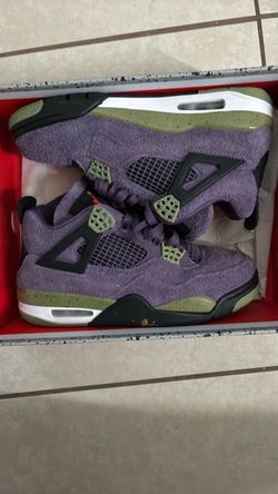 Canyon purple/ safety orange. WMNS AIR JORDANS  4 retro