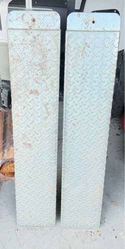 Diamond Plate Aluminum Ramp– Pair