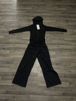 Lululemon Scuba Set