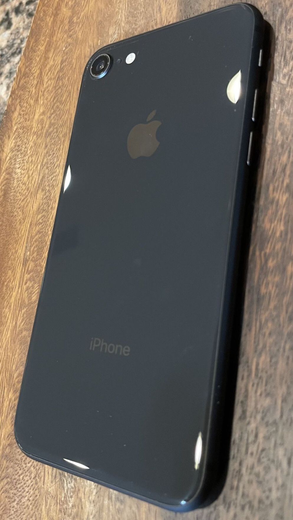 Beautiful iPhone 8 64GB Unlocked 