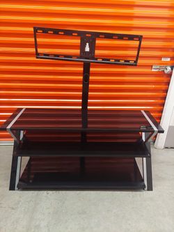 Beautiful Glass TV Stand W/32" TV Mount 