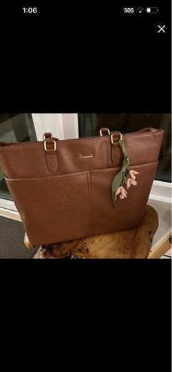 Vegan Leather LoveVook laptop tote bag