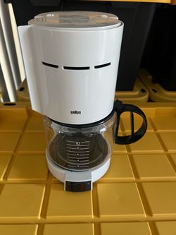Braun 10 cup coffee maker with filers pre owned
