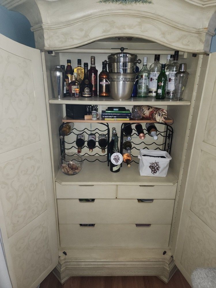 Armoire/Bar Cabinet 