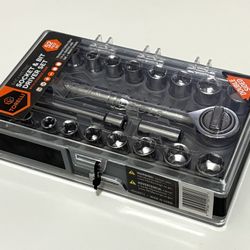 52 Pc Socket And Bit Driver Set 