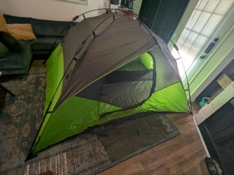 Ozark Trail 4 Person Instant Dome Tent