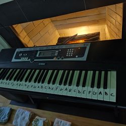Yamaha Piano 