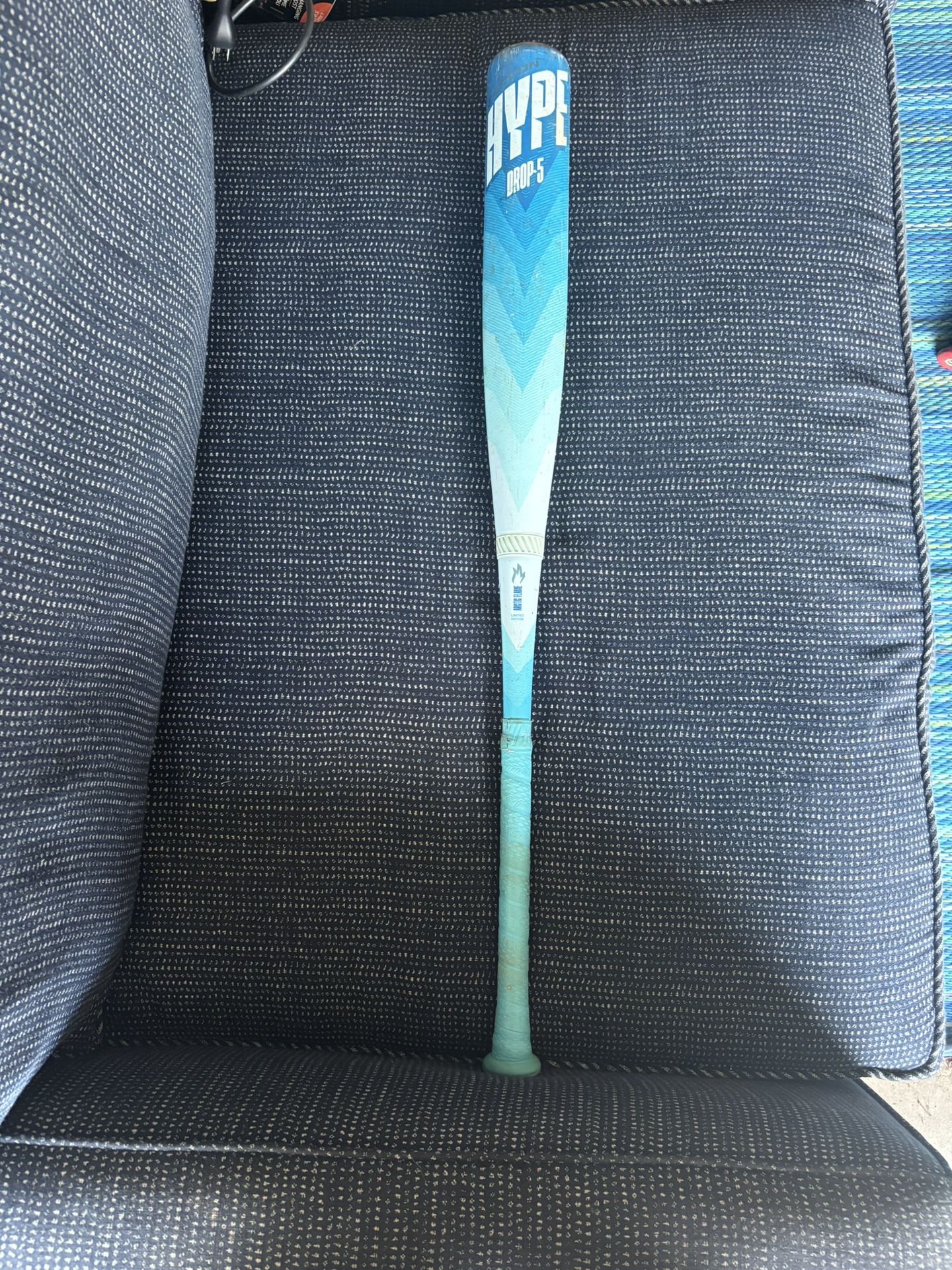 Hype Fire Artic Flame 32in (-5) Baseball Bat $300obo