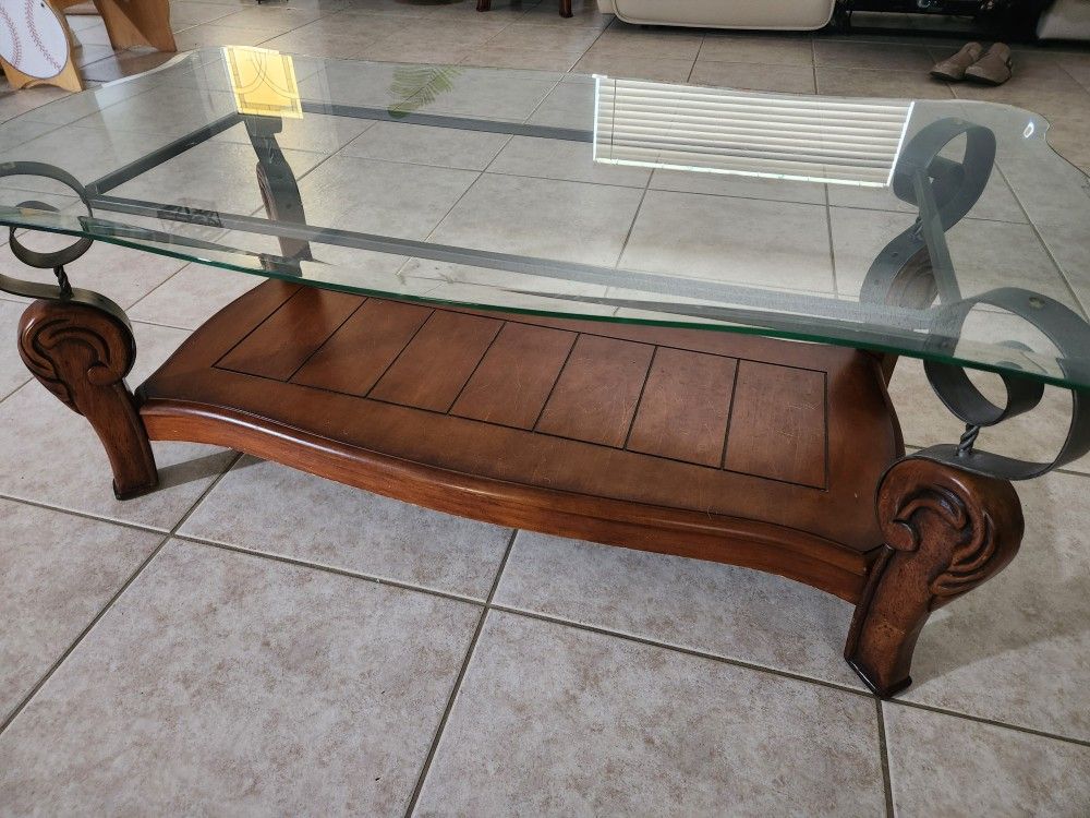 Coffee Table With Two End Tables