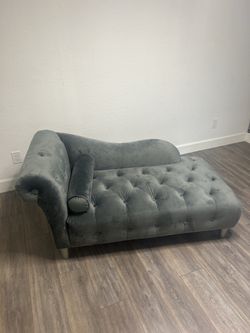 Chaise lounge