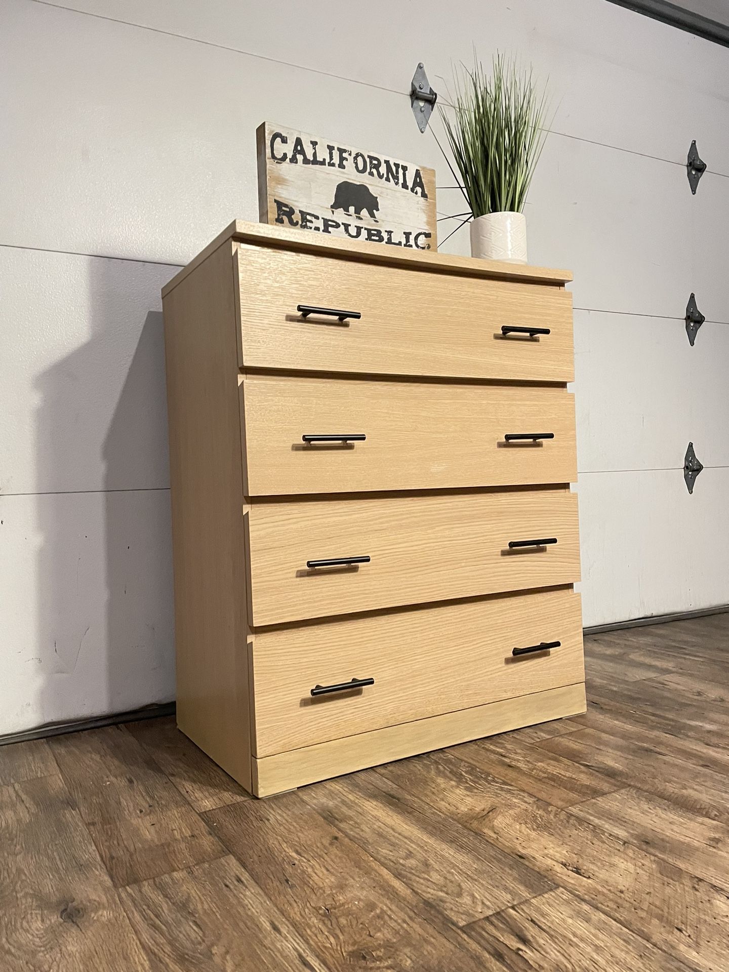 HUGE Modern 4-Drawer Dresser w/ New Black Knobs (2 Available)