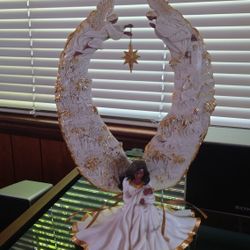 Thomas Kinkade "Away In A Manger" Angel 