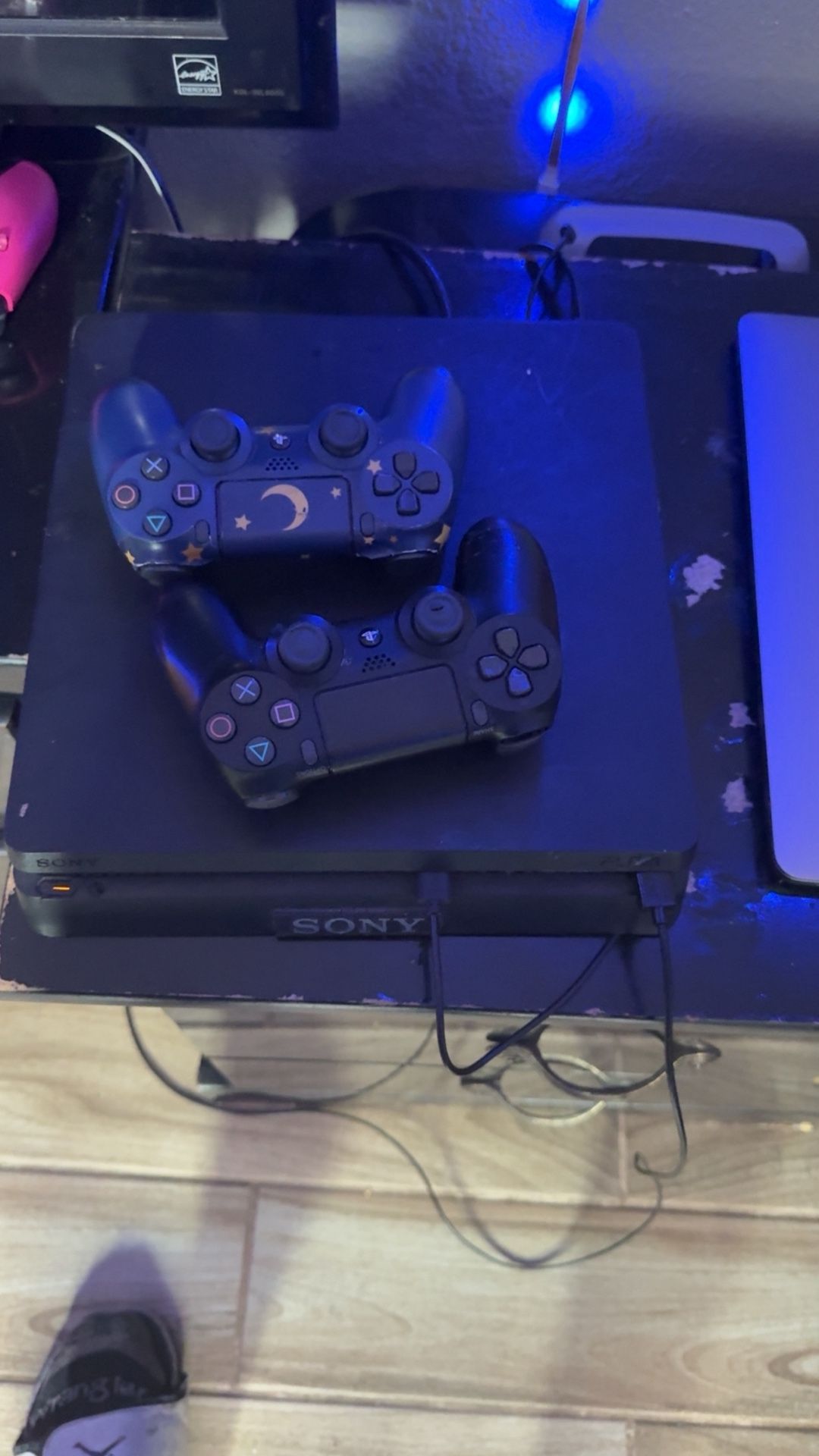 PS4