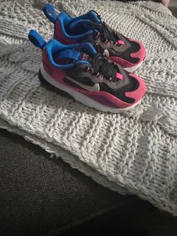Nike Air Max 270 RT Toddler Sneakers. Size 7