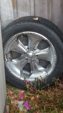 20" chrome wheels