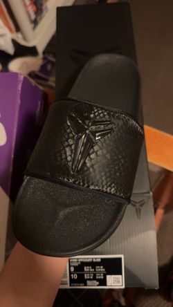 Kobe Slides (SIZE 9)
