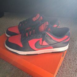 Nike Dunk Low