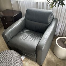 Armchair by Natuzzi Editions. Like new. 
