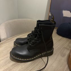 doc marten boots
