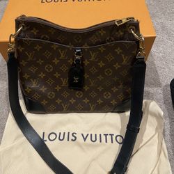Louis Vuitton Odeon MM Authentic Bag