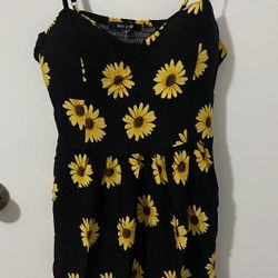 New Large Sunflower Dress