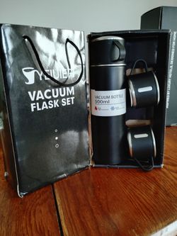 Vacuum Flask Set