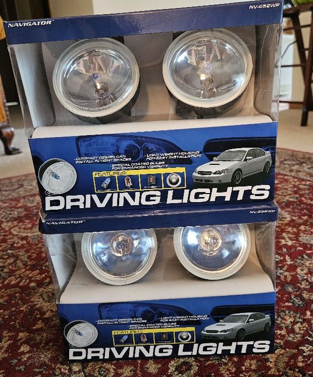 SET OF 2 PILOT NV-552WP NAVIGATOR HIGH PERFORMANCE DRIVING LIGHTS