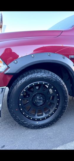 275/60R20 Rims And Tires Wildpeak At4w