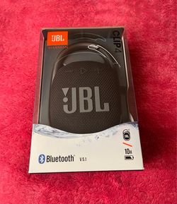 JBL Clip 4