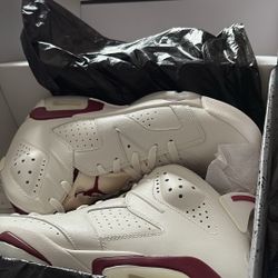 Jordan 6 Maroons 