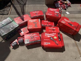 Milwaukee tools, read description