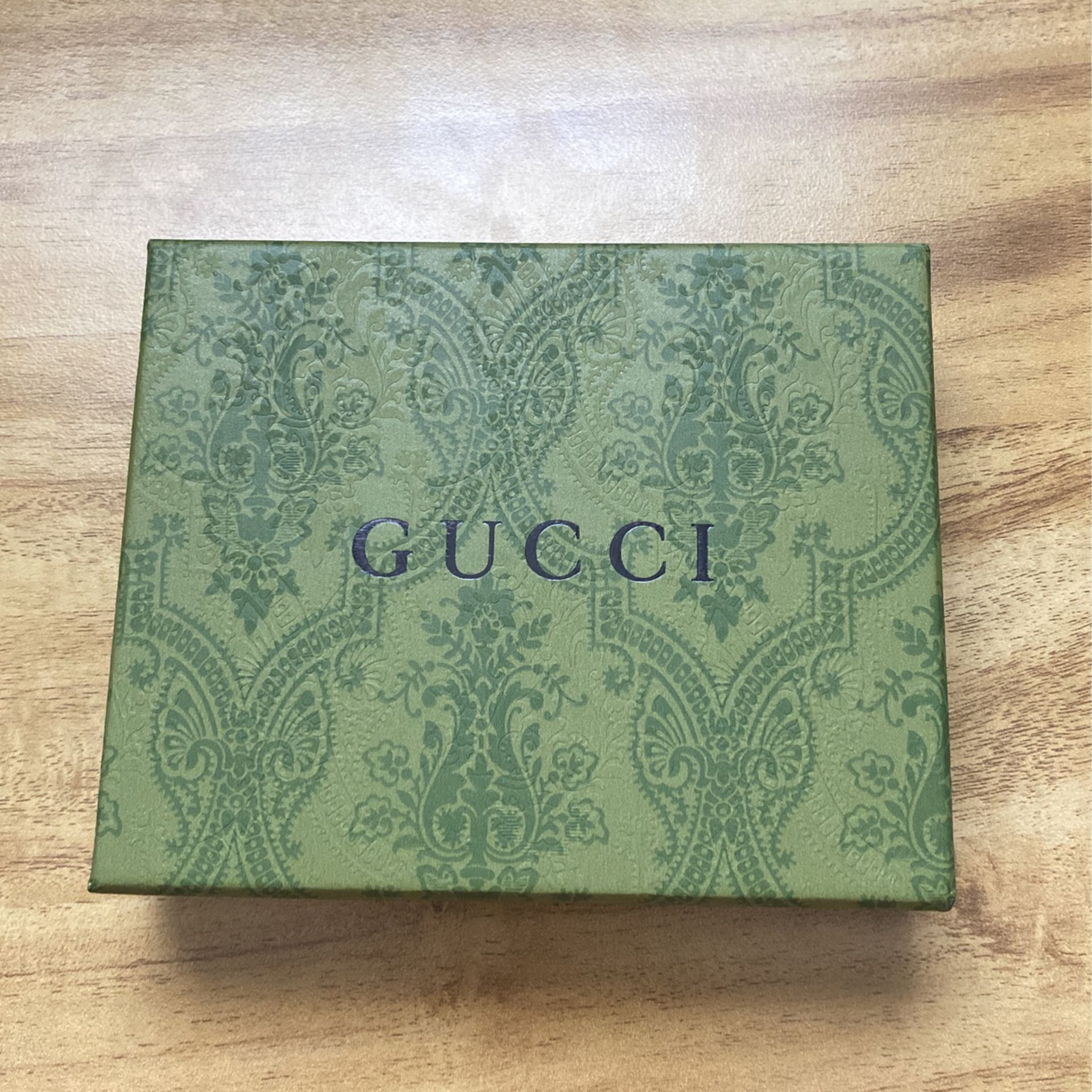 brand new gucci wallet