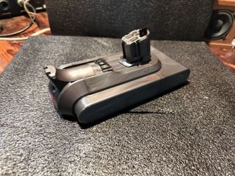 Dyson SV15 Battery