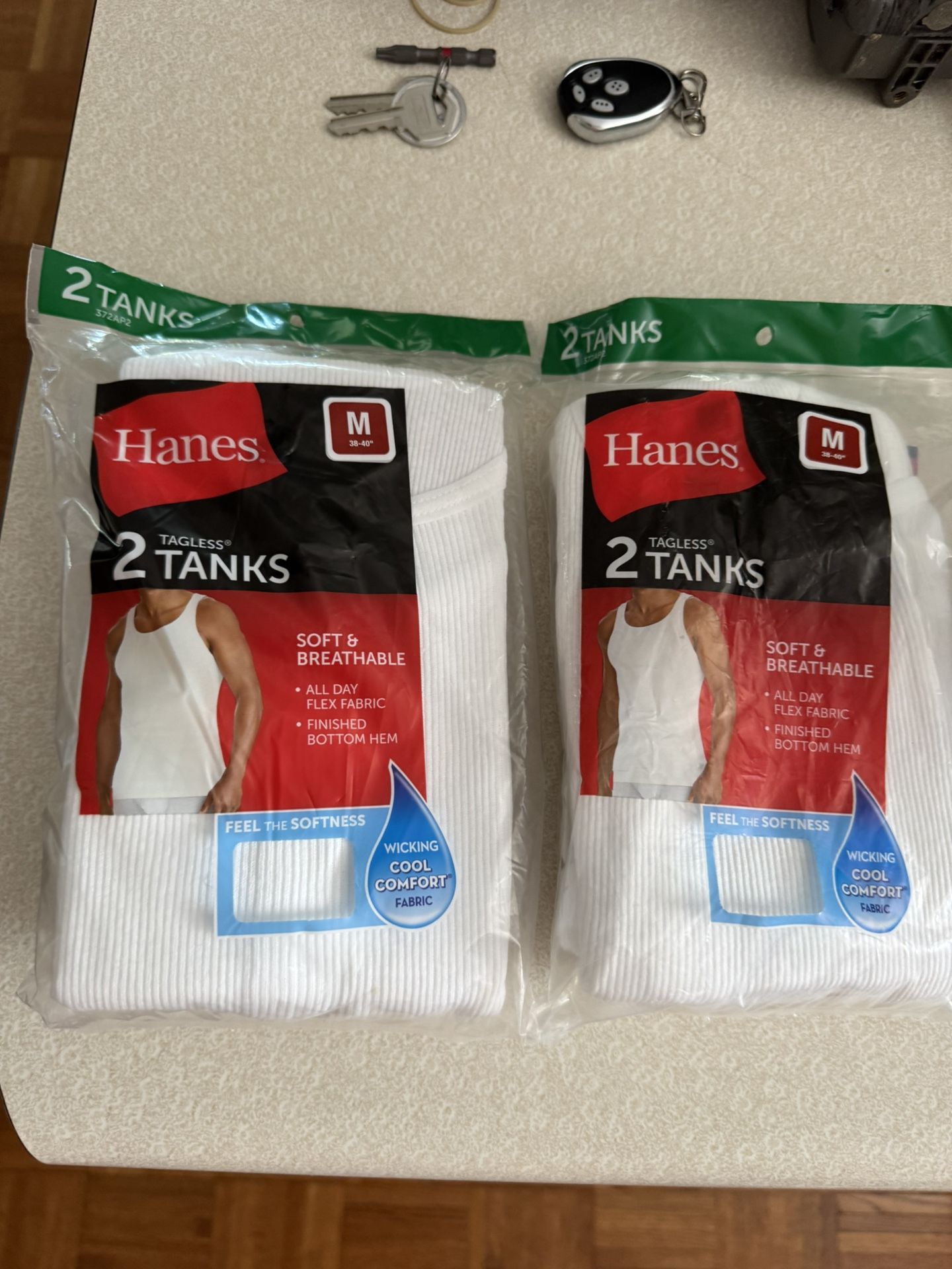 Lot Of 2 -2pack Tagless Tanks