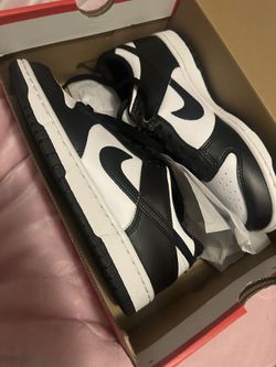Nike Panda Dunks 