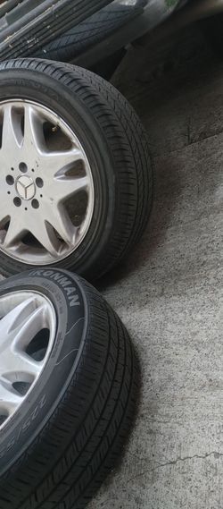 Mercedes-Benz Alloy Wheels with Tires