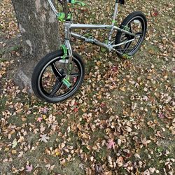 Freestyle Bmx 20” Bike