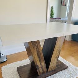 Elegant Dining Set With Stylish Tufted Bench