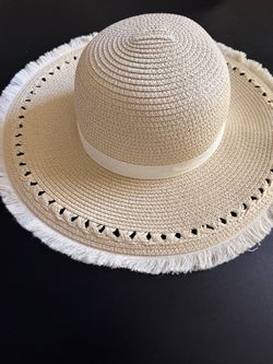 Wide Brim Straw Sun Hat with Fringe