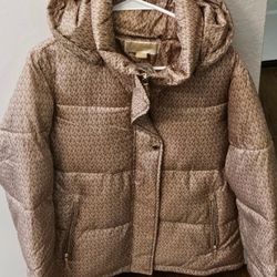 Women's Medium Michael Kors Puffer Jacket With Hood