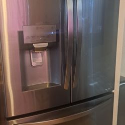 Smart Appliance Package - Refrigerator Oven Dishwasher Microwave