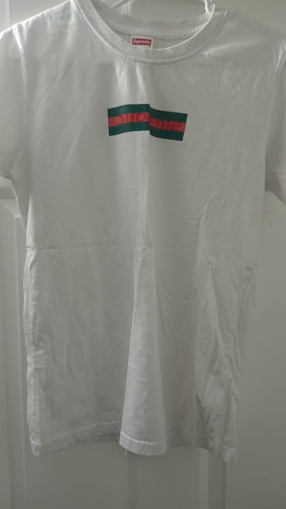 Vintages 2000 Supreme Gucci Box Logo Rare White Immaculate Vintage Tshirt 