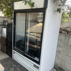 Commercial Refrigerator 