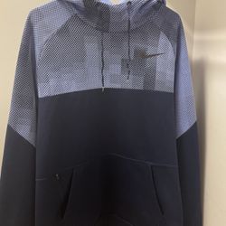 Nike Dri-Fit Size XL Fleece Lined Navy Blue Graphic Hoodie With Front Pocket And Zipper Pocket 