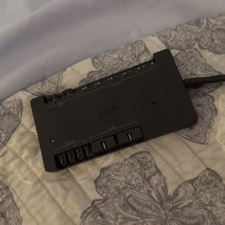 Corsair iCUE Commander Pro