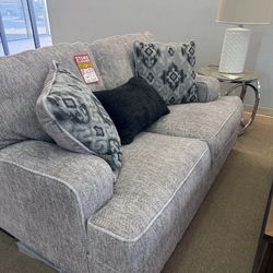 Loveseat Brand New Ashley Signature