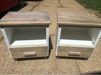 Ambrosia Maple tables/ nightstands
