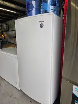 Whirlpool Upright Stand-Up Freezer – Large Capacity – $300