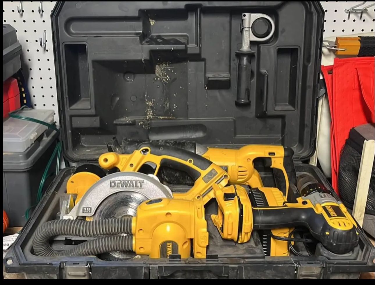 DeWalt 18v Cordless Tool Set with Hard Case